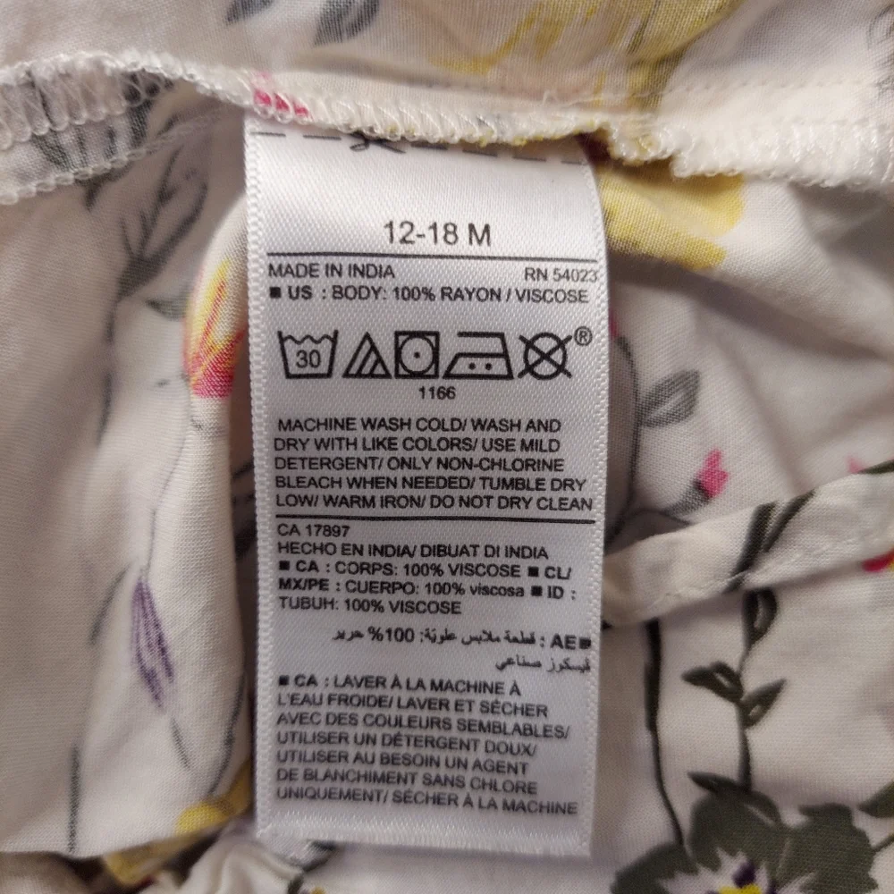 🎁 10/$25- Old Navy pintuck tunic, 12-18 months, floral and bird